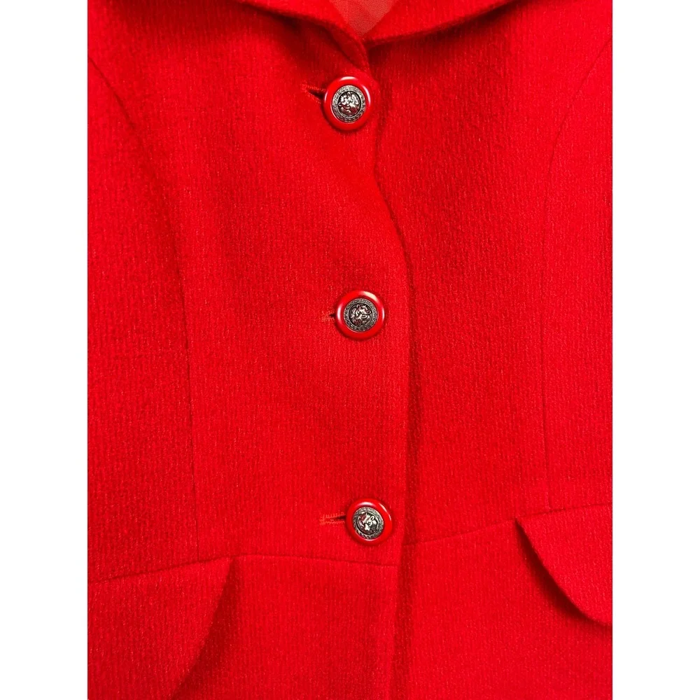 Ice Cube elegant red